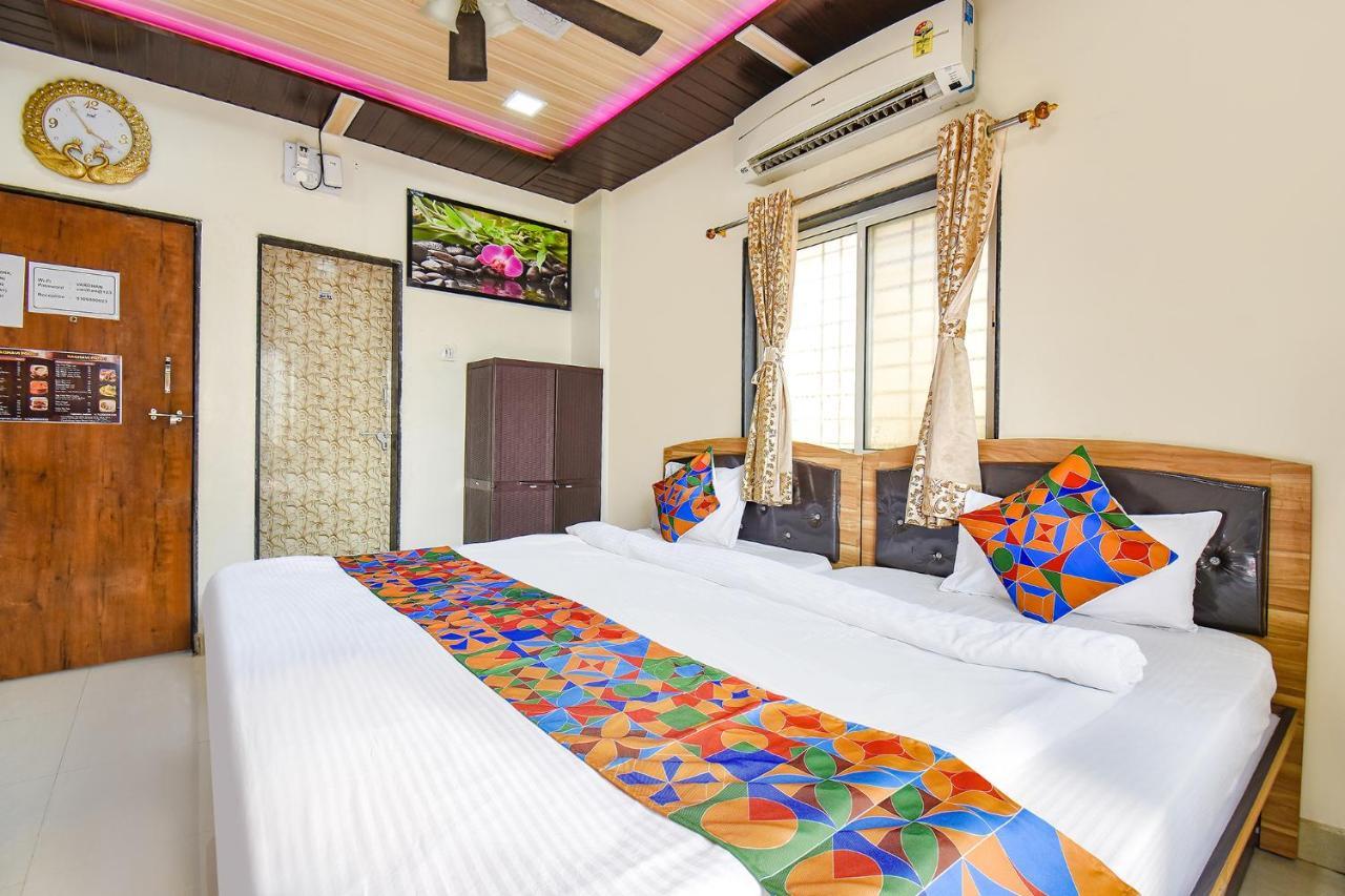 Fabexpress Vardhan Executive 3* Pune