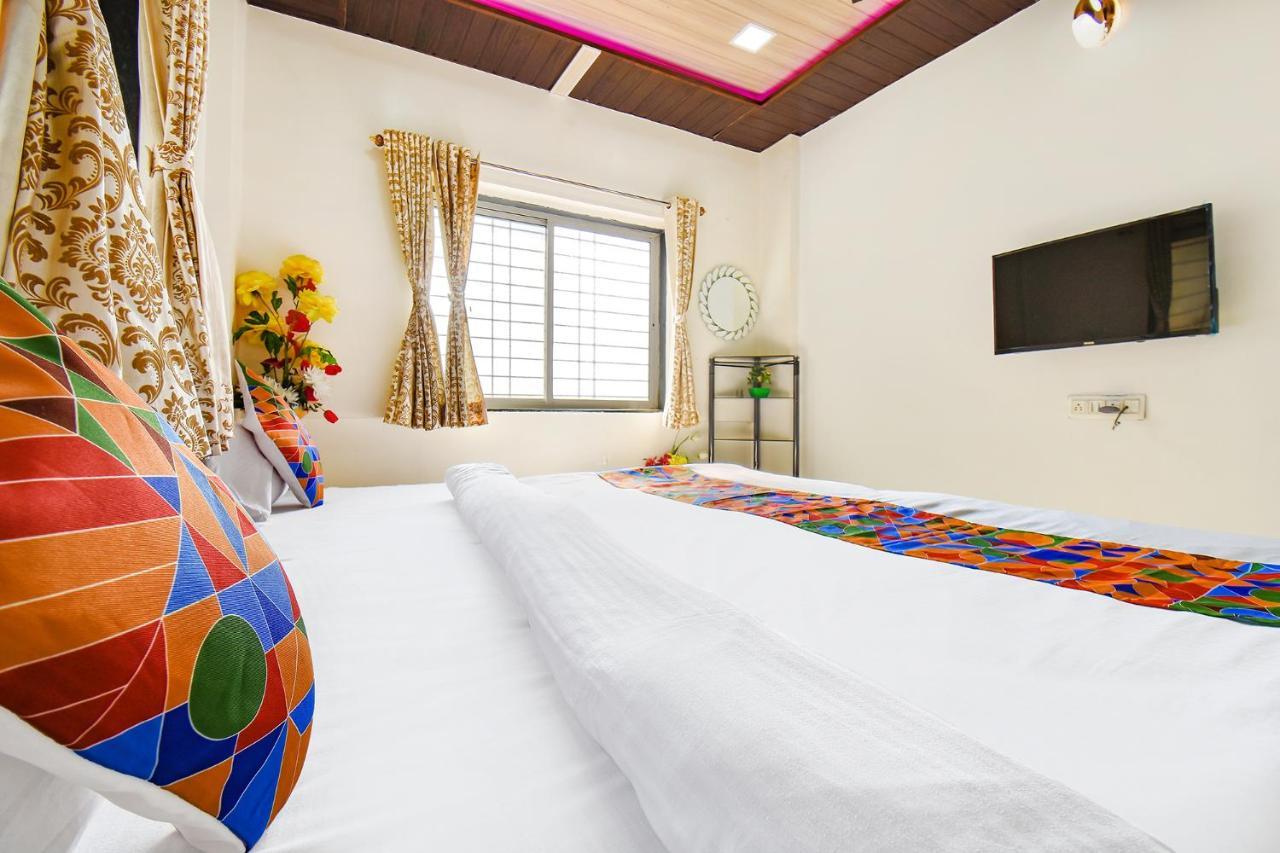 Hotel Fabexpress Vardhan Executive Pune
